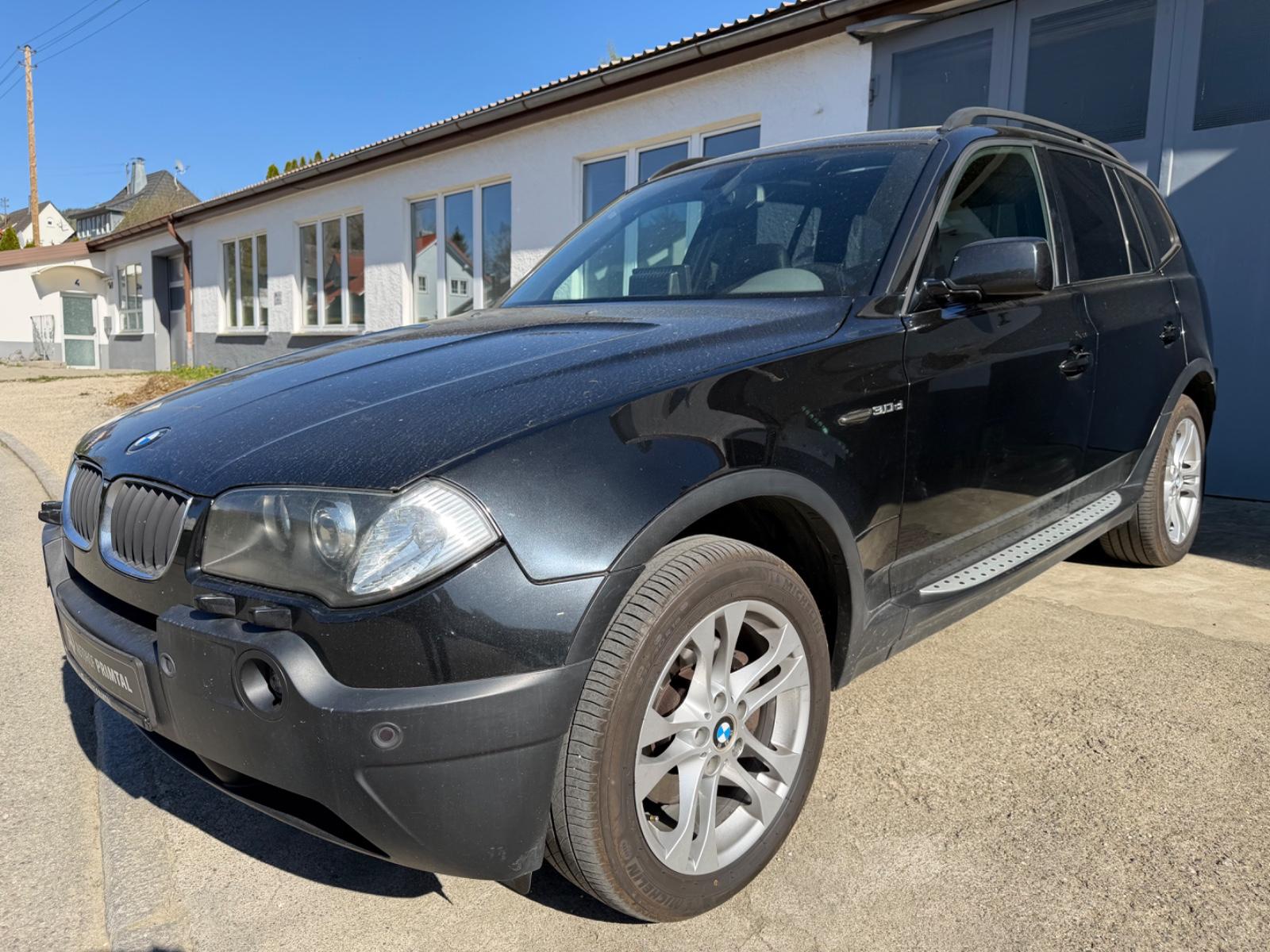 BMW X3 3.0d Automatik Leder Pano AHK