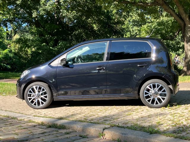 Volkswagen e-up! Style Plus | VW-Garantie 01/28