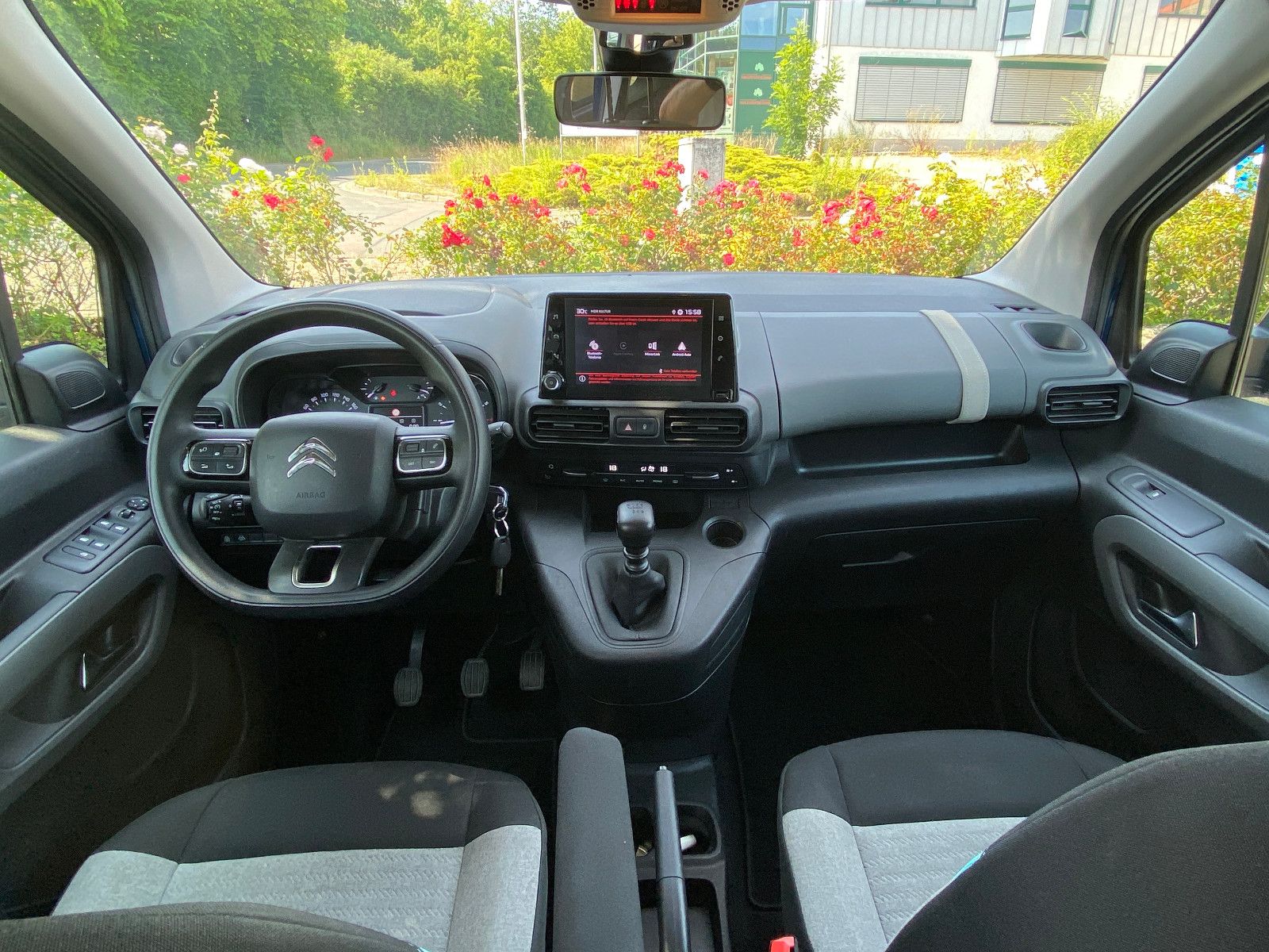 Fahrzeugabbildung Citroën Berlingo Live M