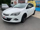 Opel Astra J 2.0 CDTI Klima PDC Tempomat - Opel Astra aus 2012 mit Diesel-Antrieb: Limousine