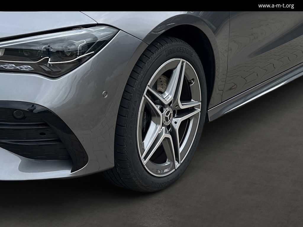 MERCEDES-BENZ CLA 250