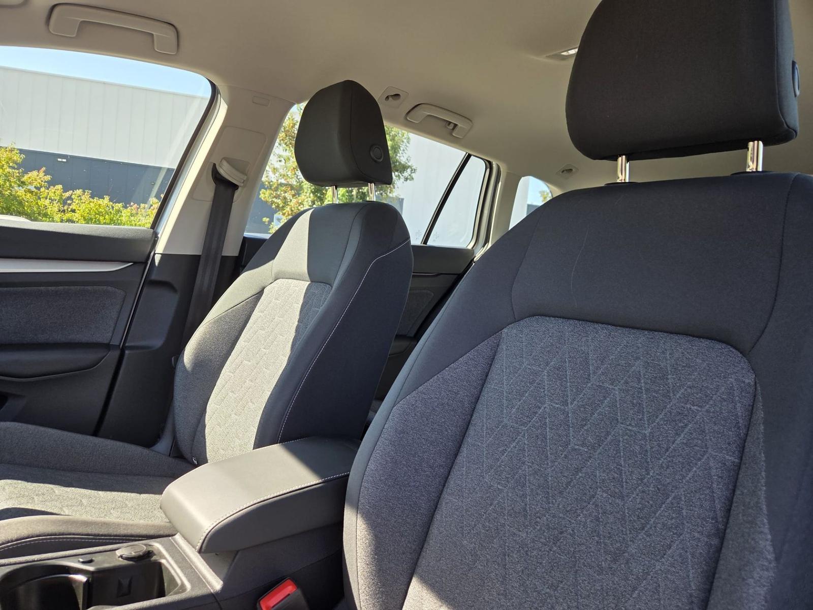 Volkswagen Golf VIII 1.5 TSI Move OPF (EURO 6d), миниатюра 12