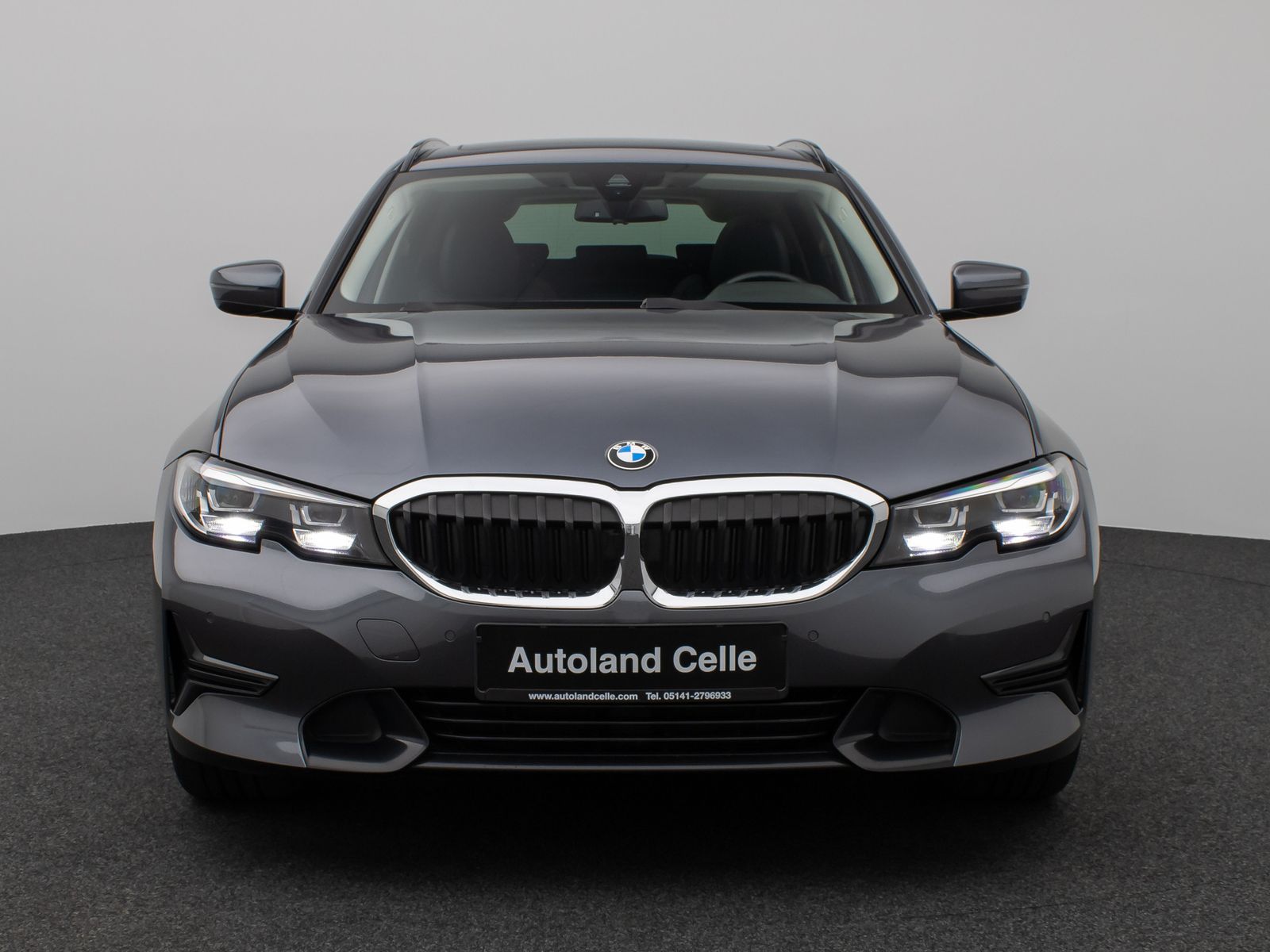 Fahrzeugabbildung BMW 320d SportLine Panorama Kamera DAB Komfort Alarm