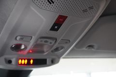 Fahrzeugabbildung Peugeot 208 e- ALLURE 11KW NAVVI/LED/KAMERA/SHZ/VIRTU.