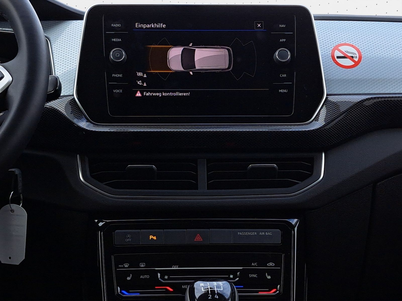 Volkswagen T-Cross - Bild 8