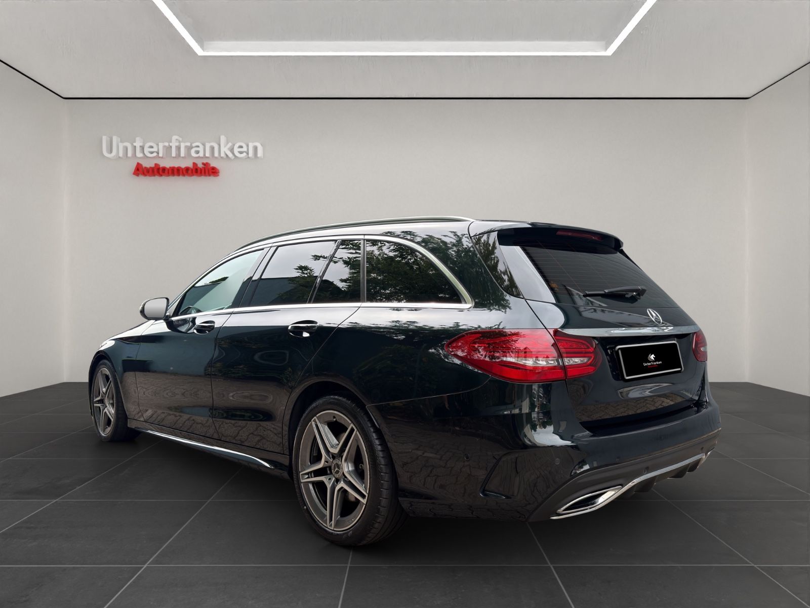 Mercedes-Benz C 300 d T AMG LINE-DISTRONIC-KAMERA-LED-KEYLESS imagem 3