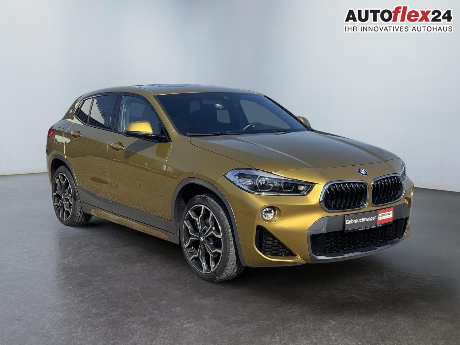 BMW X2 sDrive18d M Sport X Panorama Sitzheizung N...