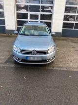 Volkswagen VW Passat 1,4 Benziner, Automatik - Volkswagen Passat in Bonn