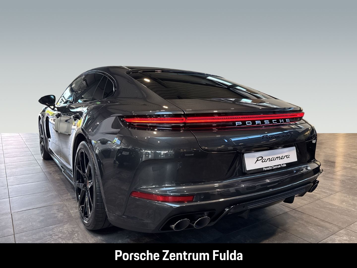 Porsche Panamera 4 E-Hybrid InnoDrive HA-Lenkung Head-Up imagem 3