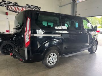 Ford Tourneo Custom - 9