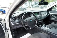 Fahrzeugabbildung BMW 520d xDrive Tempomat Kamera Navi SHZ PDC TOP !