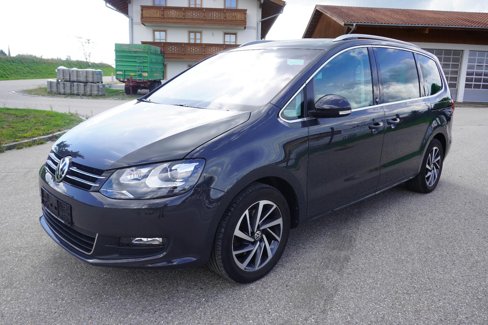 Volkswagen Sharan Sound AHK el.Schiebetüren AppLink 1.Hand
