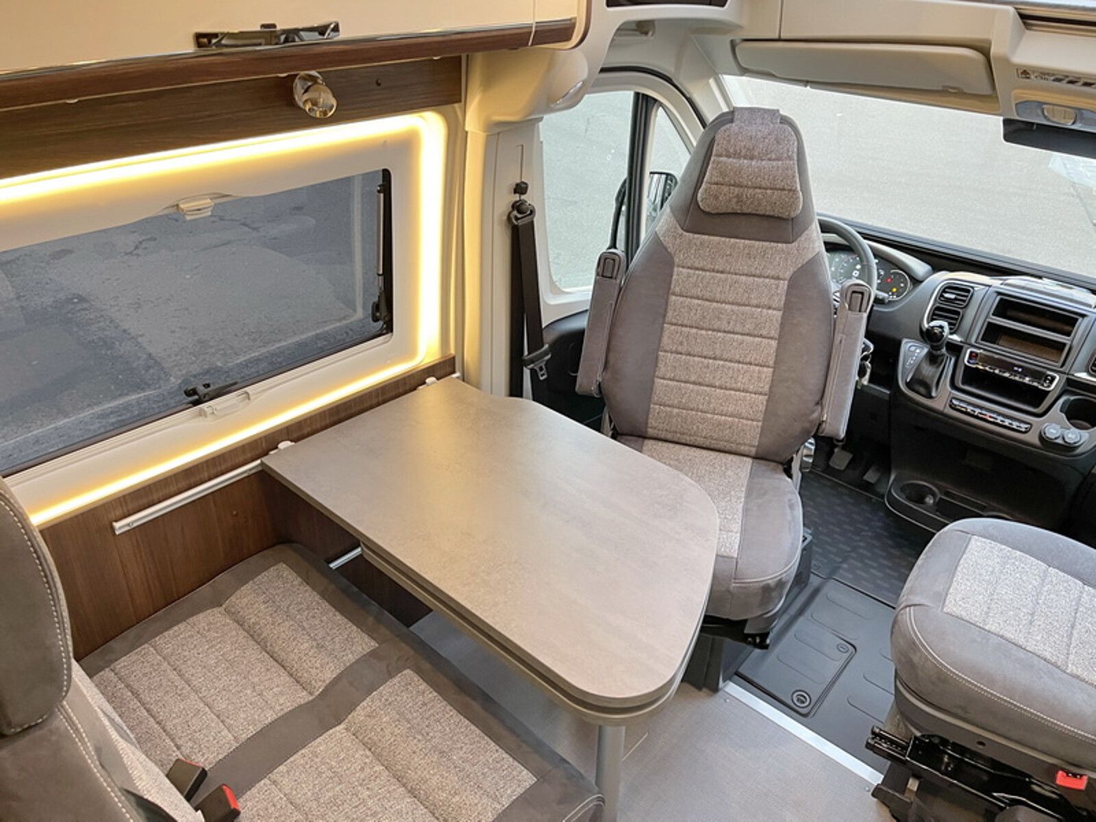 Fahrzeugabbildung Pössl Summit Prime 600 Fiat 140 PS Easy-Driving Plus