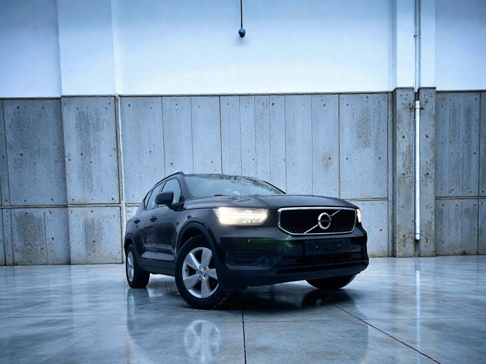 VOLVO XC 40
