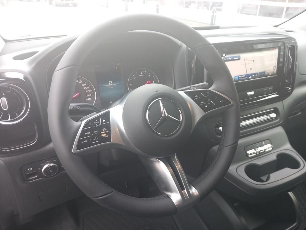 Fahrzeugabbildung Mercedes-Benz Vito 119 CDI Tourer Pro 4M lang Navi*LED*Standhz