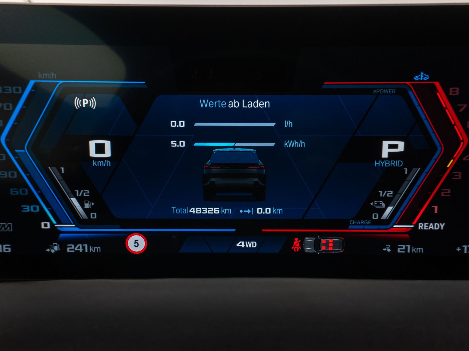 Fahrzeugabbildung BMW XM 360° HUD DAB B&W Massage SoftCl AHK 23" Voll
