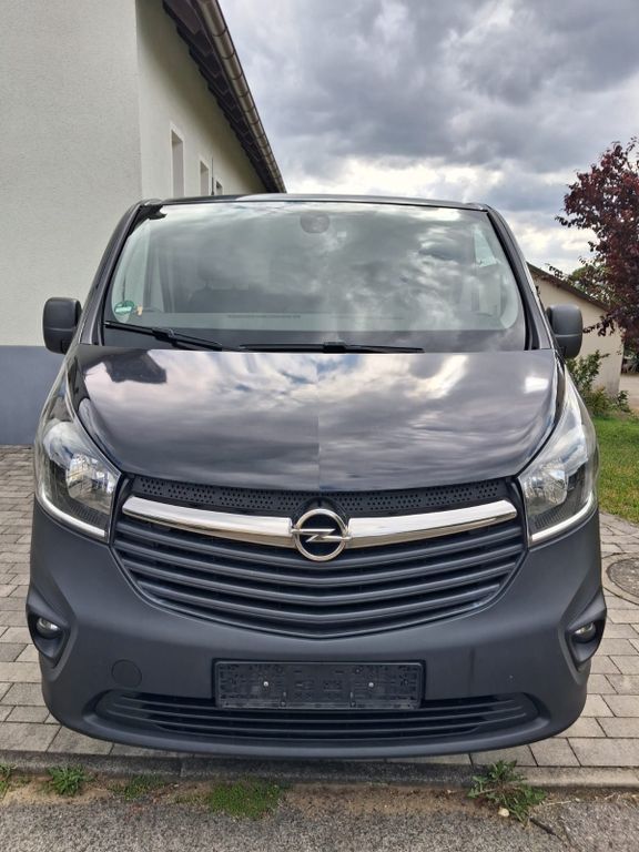 Image of Opel Vivaro