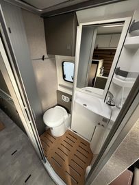 HYMER ERIBA HYMERCAR Yellowstone Fiat 640 8G ACC Solar AHK 3.5T