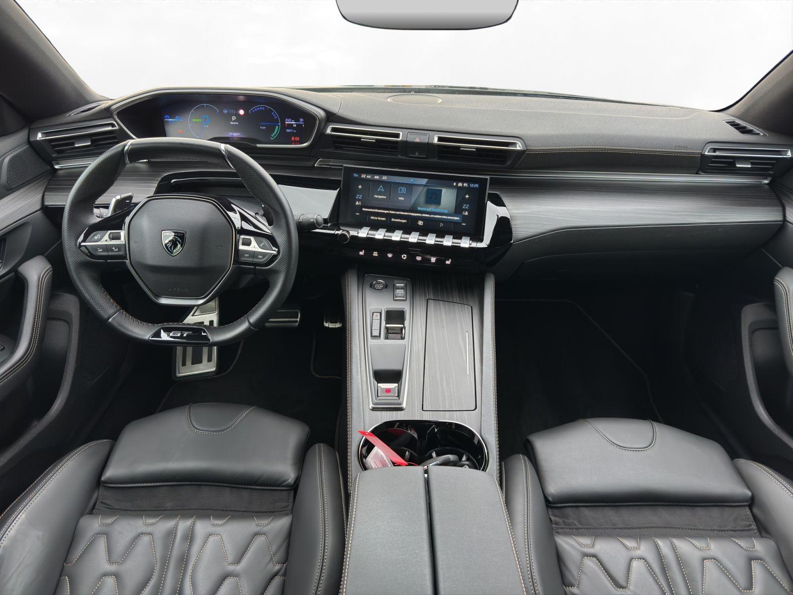 Peugeot 508 GT Plug-In Hybrid 225 EAT8 360°Kamera Voll-L