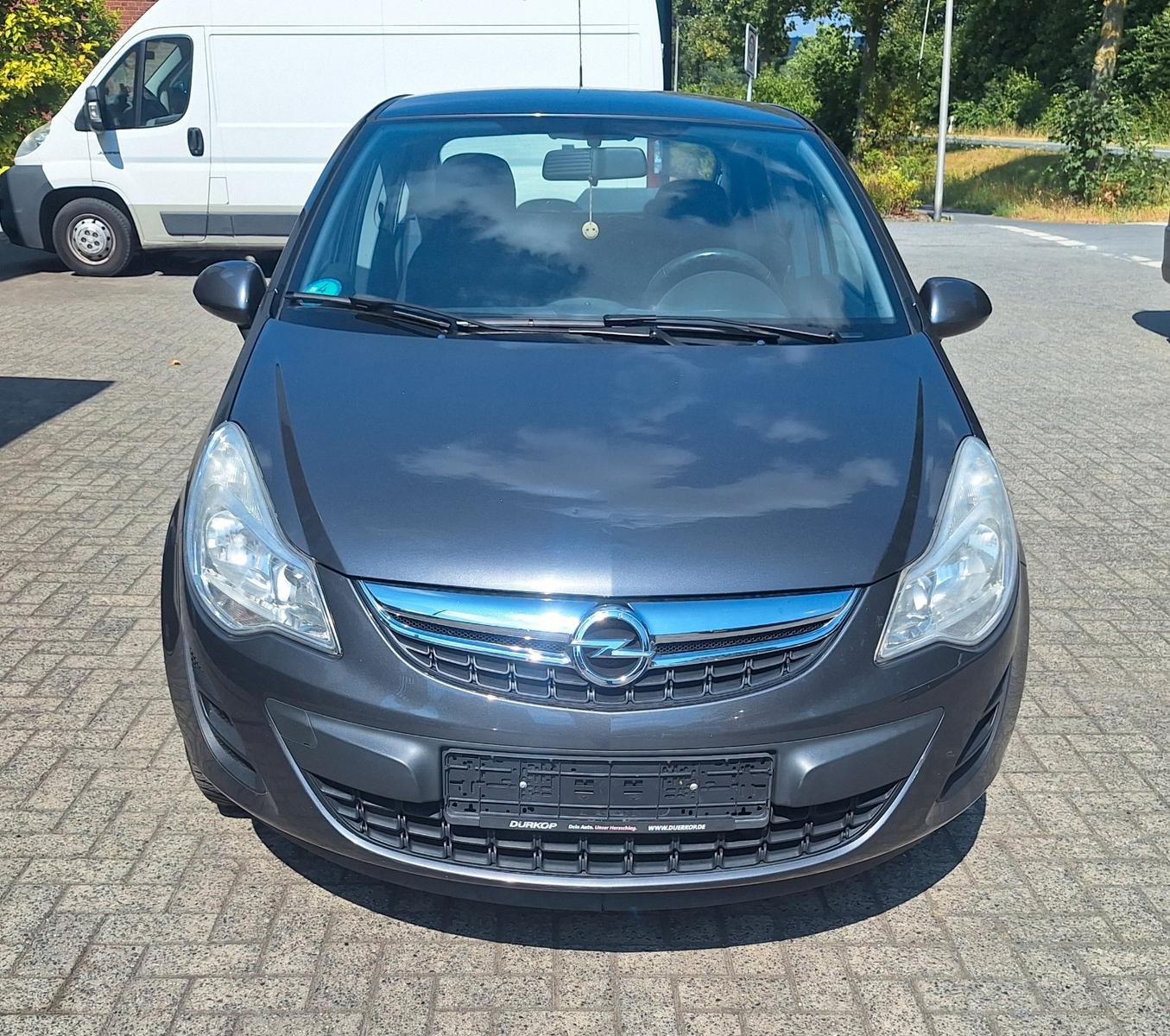 Opel Corsa D Edition