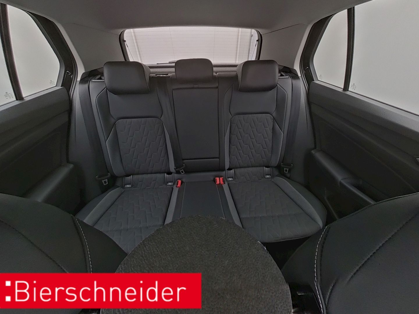 Volkswagen Golf - Bild 17
