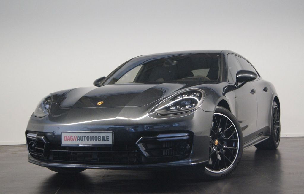 Image of Porsche Panamera