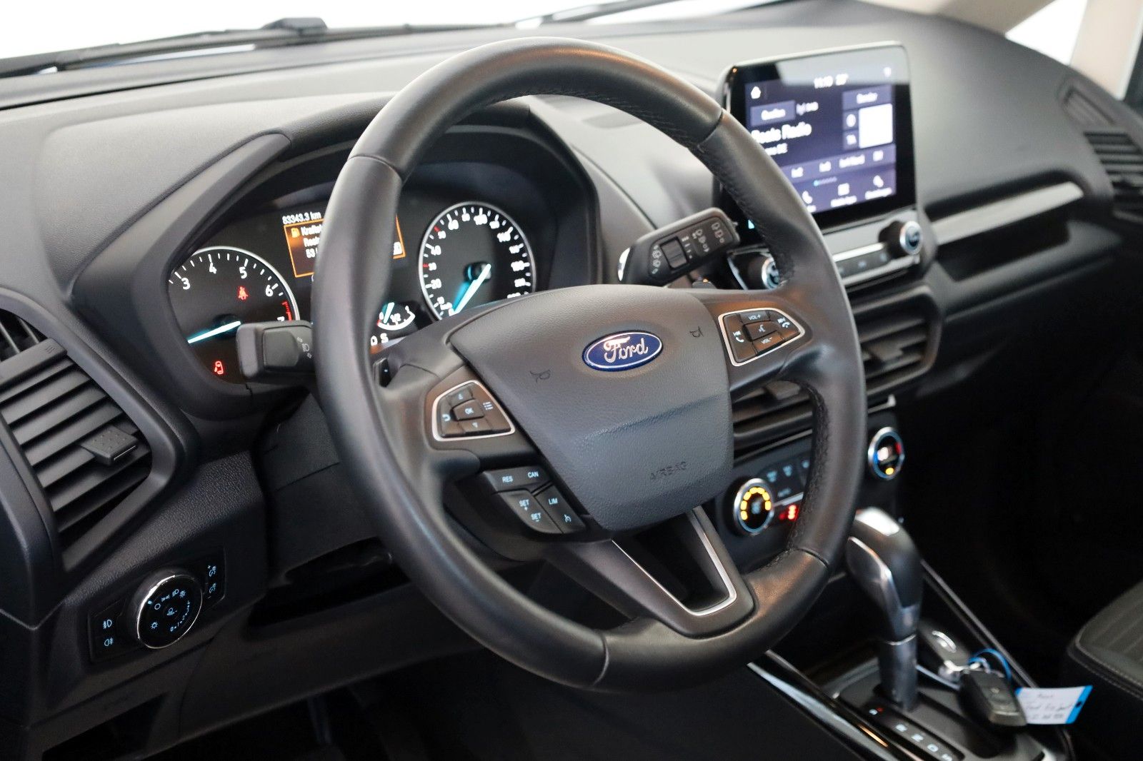 Fahrzeugabbildung Ford EcoSport Titanium Bi-Xenon,Kamera,SH,PDC,SR+WR