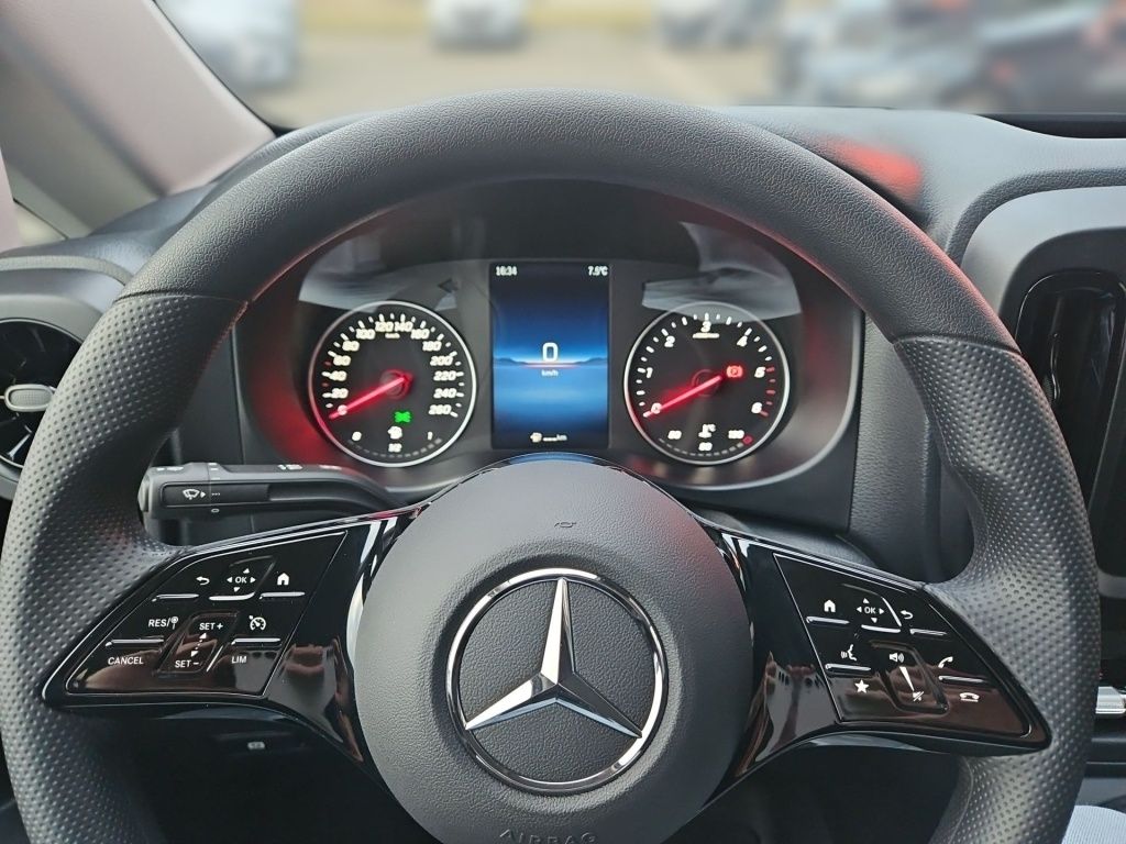 Fahrzeugabbildung Mercedes-Benz Vito 114 CDI Kasten Lang TEMPOMAT