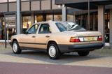 Mercedes-Benz 200 230 E (W124) - Mercedes-Benz 200: 200e W124
