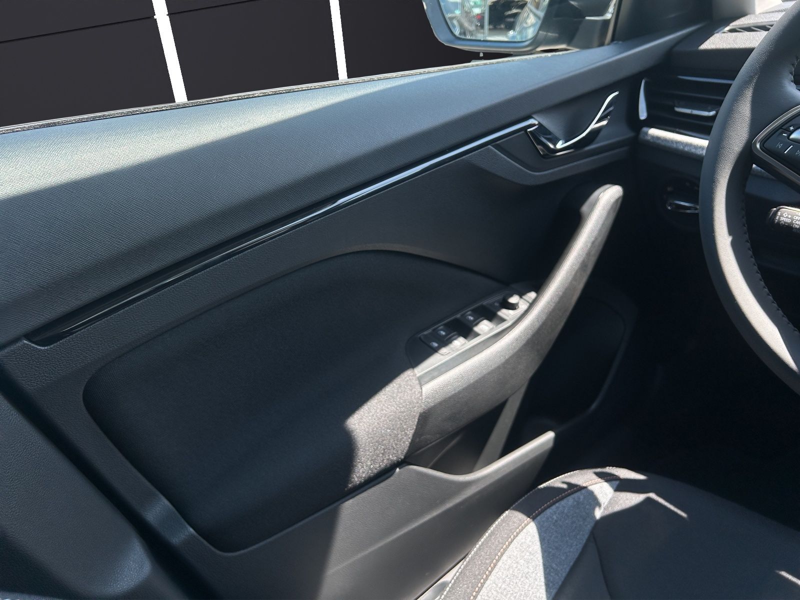 Fahrzeugabbildung SKODA Kamiq 1.0 TSI Selection MATRIX AHK