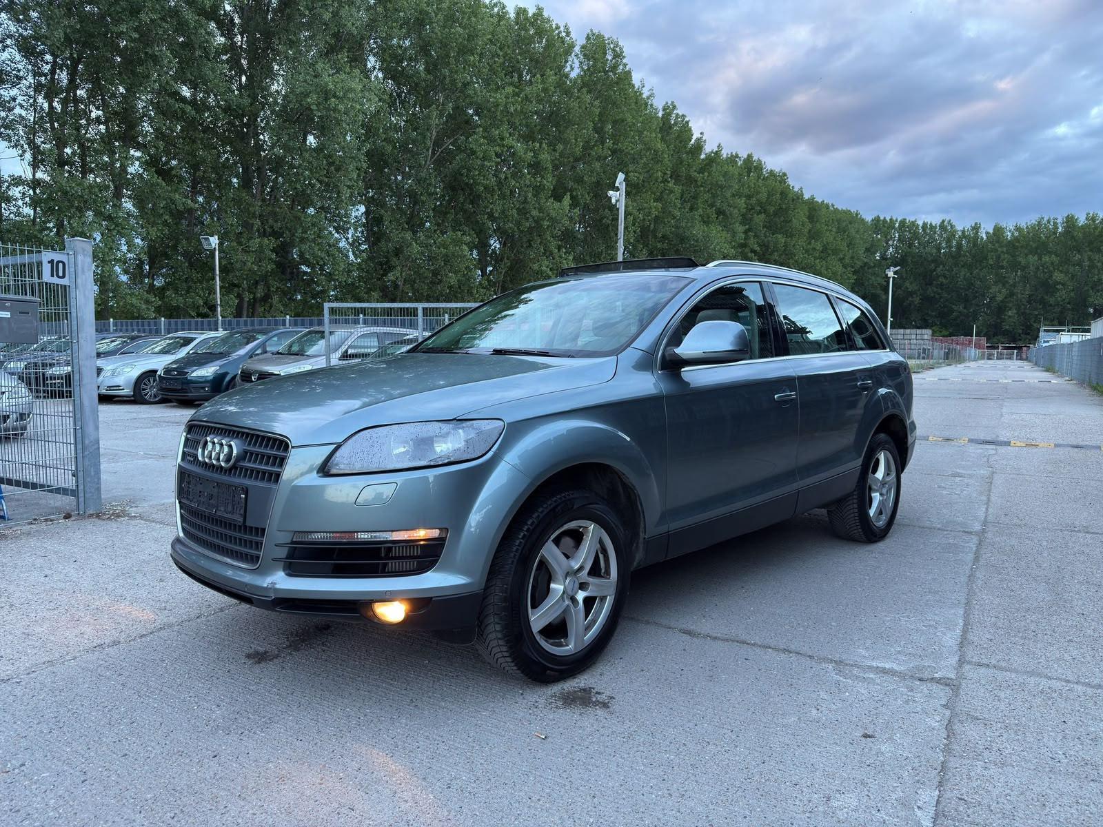 Audi Q7 3.0 TDI quattro Scheckheft Tüv 05/2027
