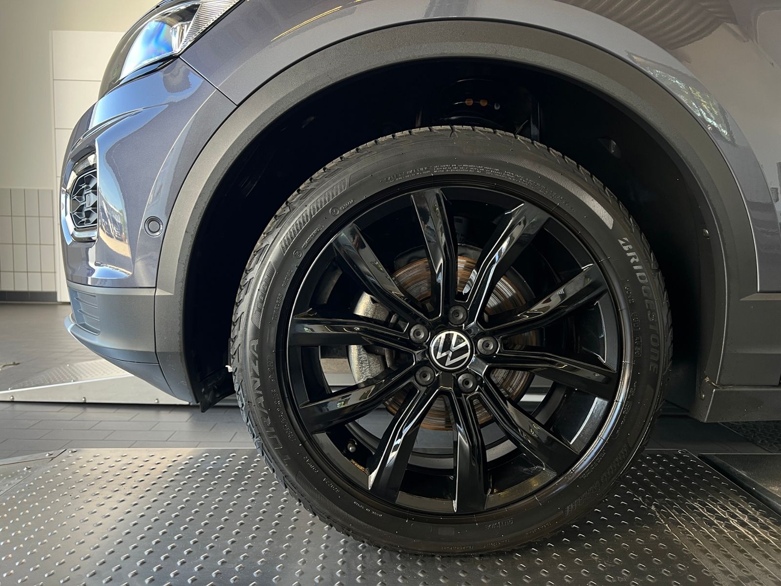 Fahrzeugabbildung Volkswagen T-Roc Cabriolet Style 1.5 TSI DSG *BlackStyle,AH