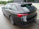 Skoda Octavia Kombi 2.0 TSI 4x4 Sportl. AHK/NAVI/el.HK - Skoda Octavia mit Benzin-Antrieb: Allradantrieb, Kombi, 2.0