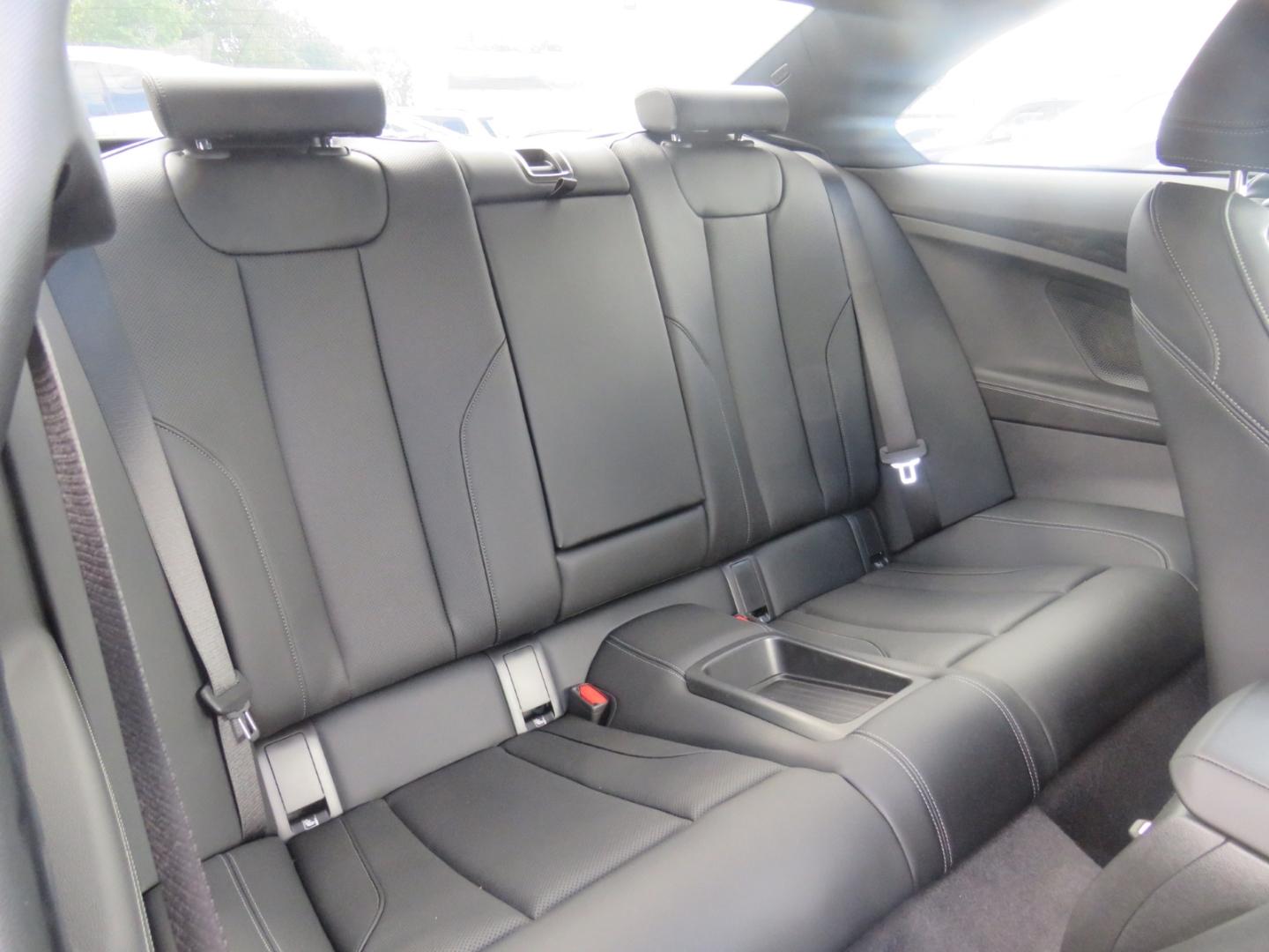 BMW 218 i Coupe M Sport/HiFi/adapt.LED/Komfortzg/DAB