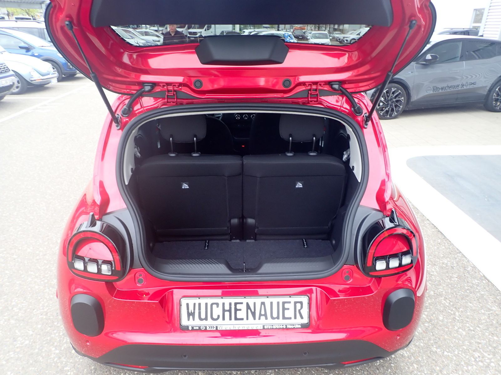 Fahrzeugabbildung Renault Twingo E-TECH elektrisch Techno 80hp Urban Range