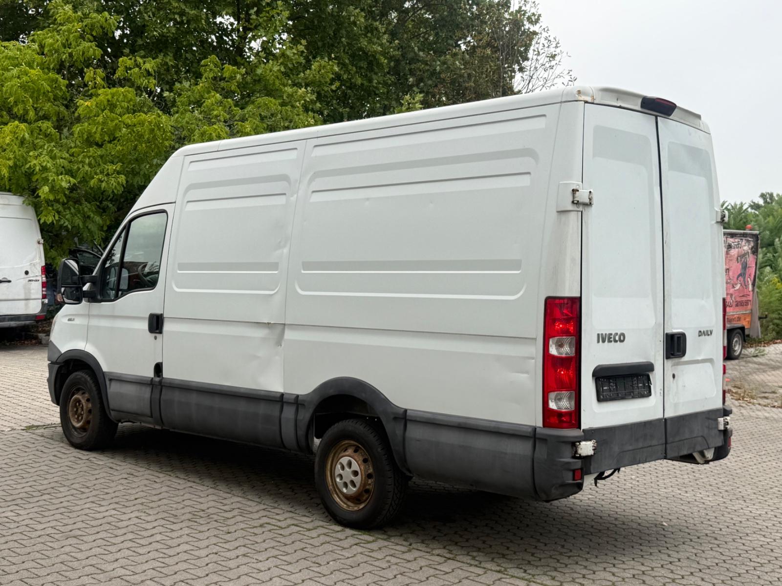 Iveco ANDERE Daily Kasten HKa 29 L... Radstand 3300