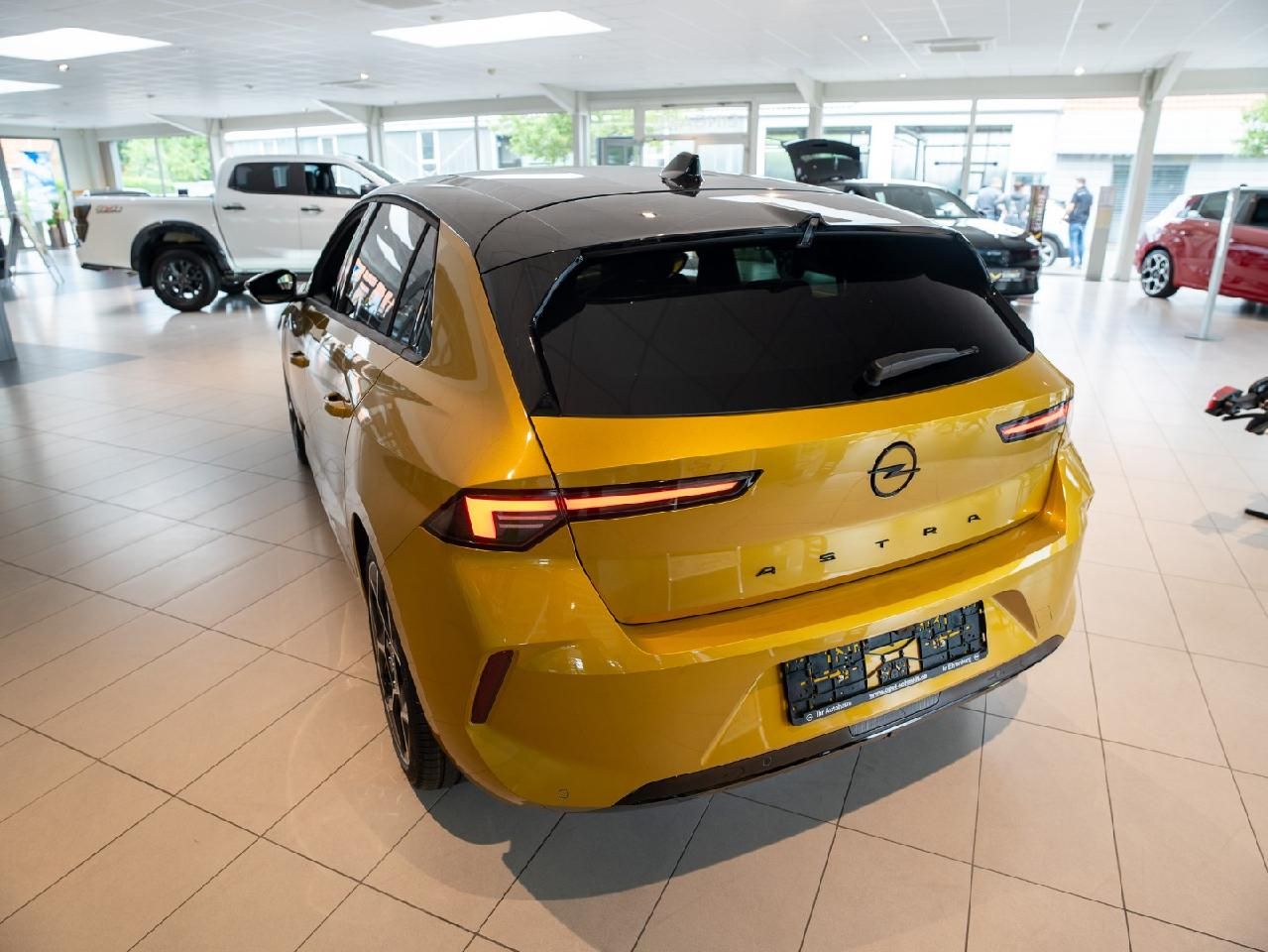 Fahrzeugabbildung Opel Astra L Lim. 5-trg. Ultimate