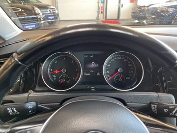Volkswagen Golf 1.6 TDI BMT ALLSTAR Variant *PANORAMA*NAVI*
