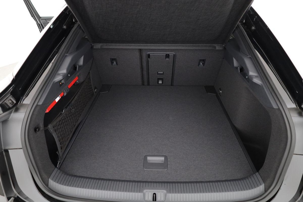 Volkswagen ID.7 Pro Black, AHK, HuD, IQ.Light, IQ.Drive, Ar, миниатюра 15