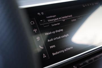 2024 AUDI S8 — миниатюра 46