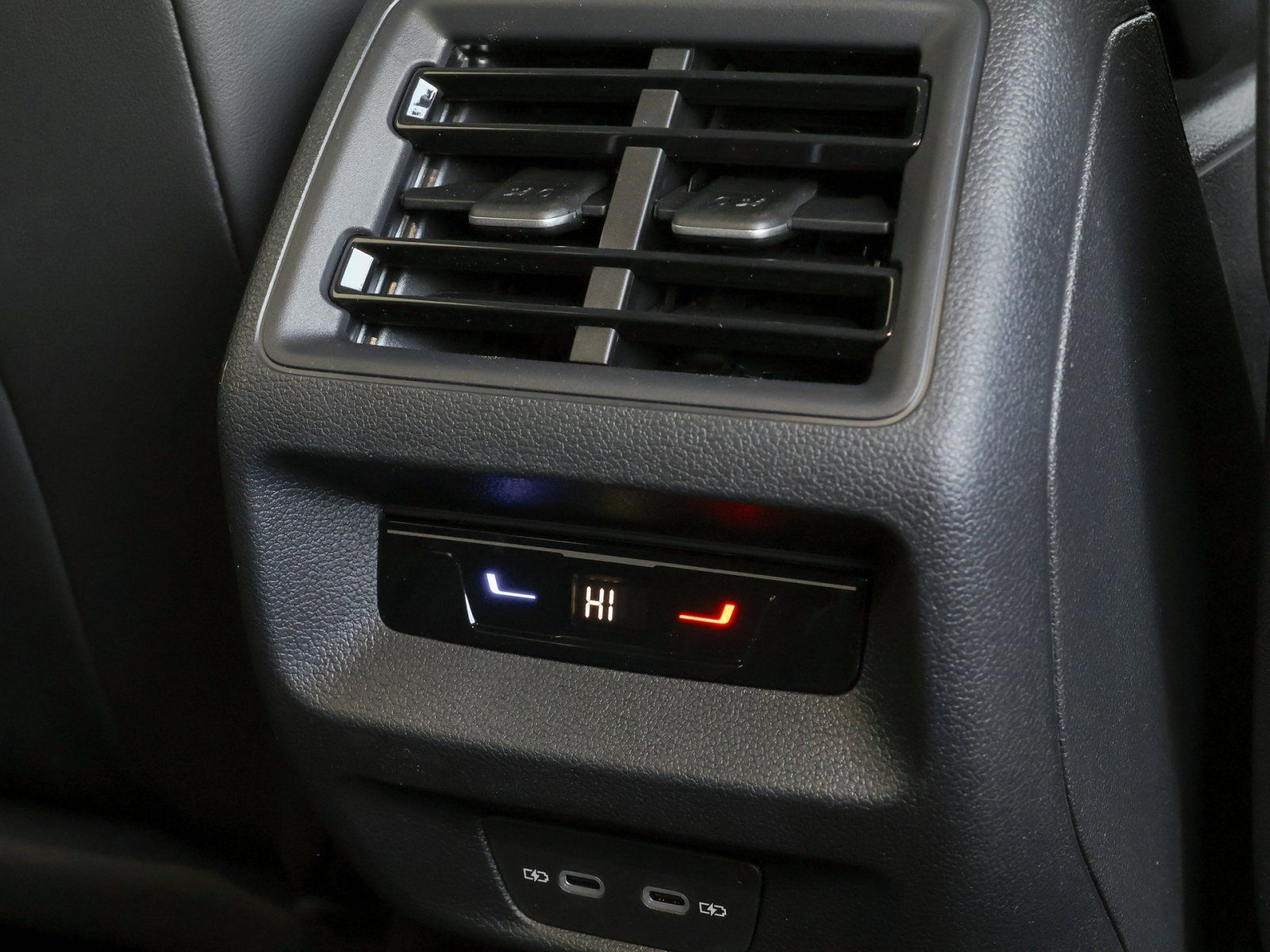 Volkswagen Tiguan - Bild 9