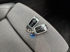 MERCEDES-BENZ E 200 T Avantgarde*LED*Navi*SHZ*Park-Assistent