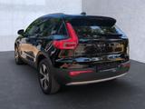 Volvo XC 40 Momentum Pro 2WD - Volvo XC40 in München