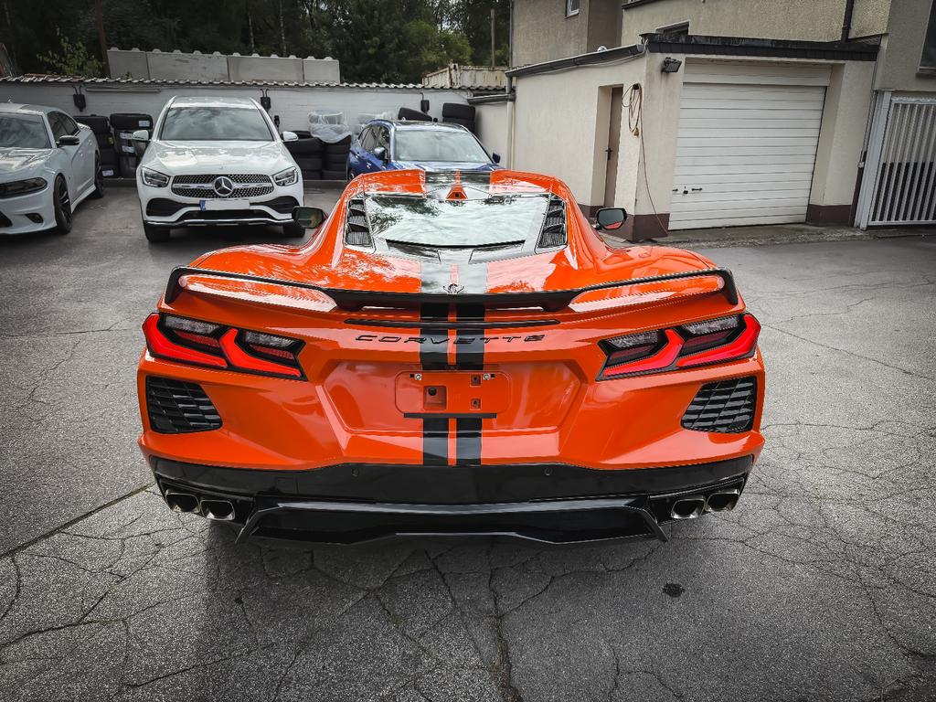 Corvette C8