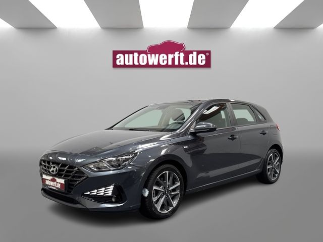 Hyundai i30 1.0 T-GDI Aut. NAVI KAMERA PDC SHZ 17Z CARPL