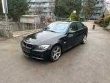 BMW 330xi M Paket Automatik Xenon - BMW 330: 330xi