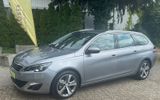Peugeot 308 SW*Allure*Automatik*LED*1.Halt*Kamera* - Peugeot 308 in Freiburg