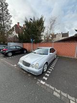 Mercedes-Benz Mercedes w210 E280 Lpg (Princ) E Klasse Ta... - Mercedes-Benz E 280 mit LPG-Antrieb: Automatik