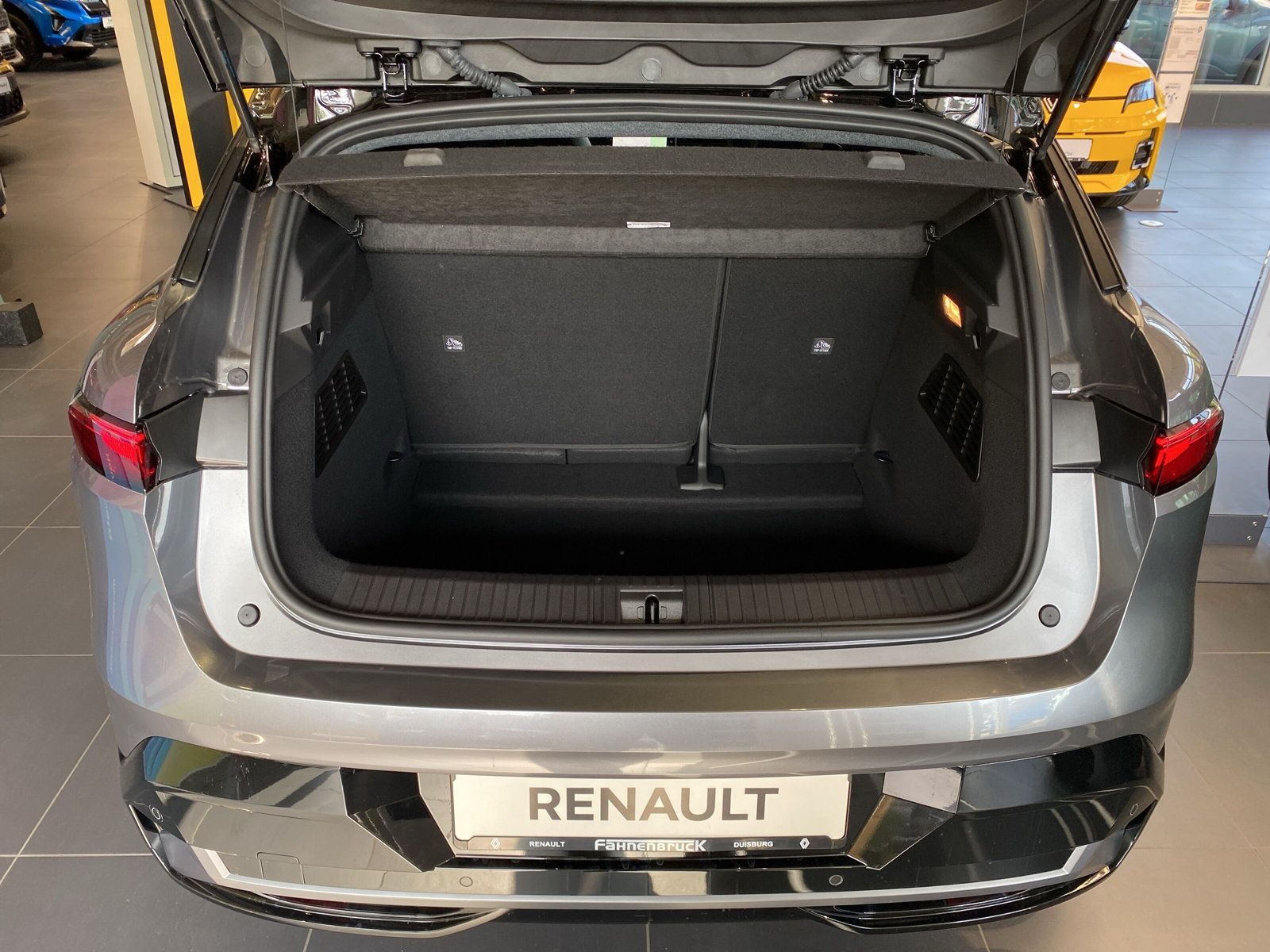 Renault Megane E-TECH - Bild 8