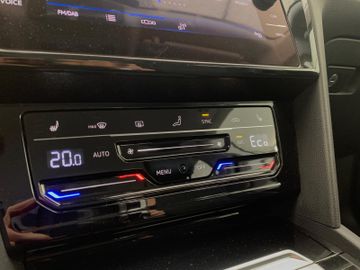 Volkswagen Arteon - 12